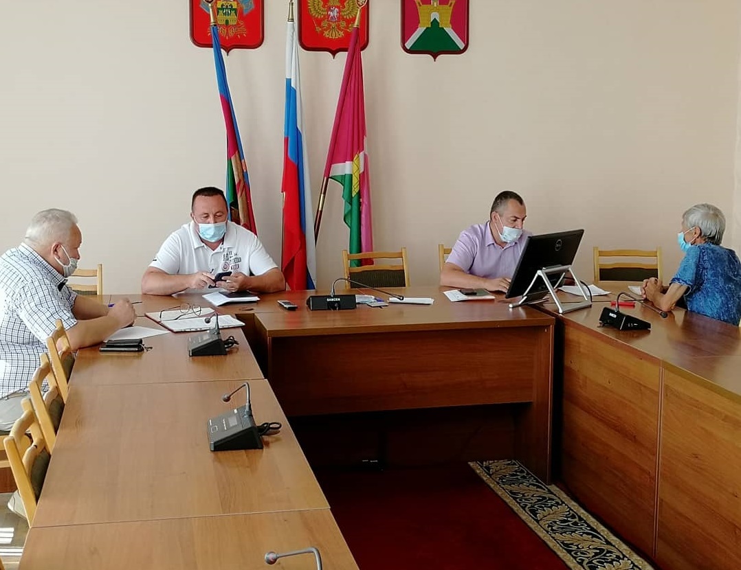 Приём граждан прошёл в администрации Усть-Лабинска