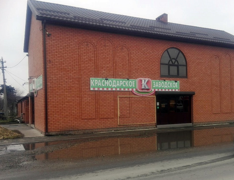 Еще несколько рекламных вывесок демонтировали в Усть-Лабинске