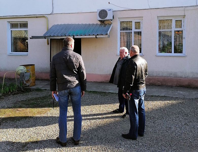 Специалисты оценивают состояние многоквартирных домов Усть-Лабинска