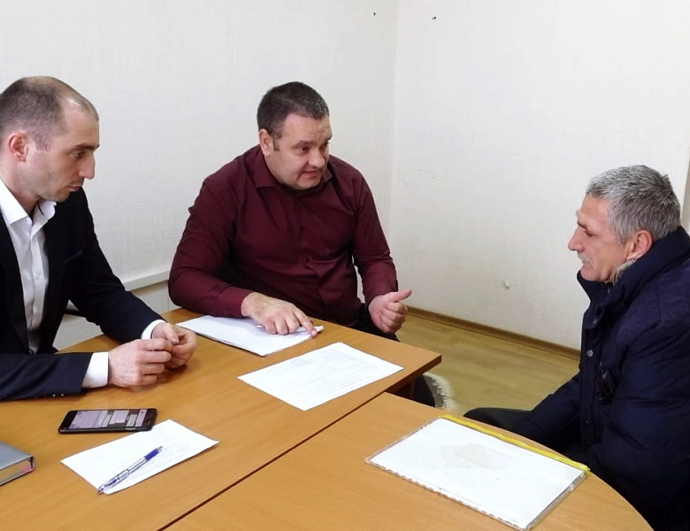 Очередной приём граждан по личным вопросам прошёл в администрации Усть-Лабинска
