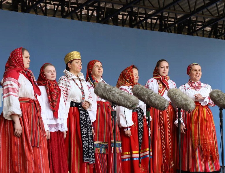 В этом году канун светлого праздника Троицы...