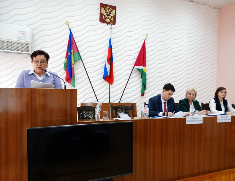 Станислав Гайнюченко принял участие в открытой сессии Совета депутатов города Усть-Лабинска