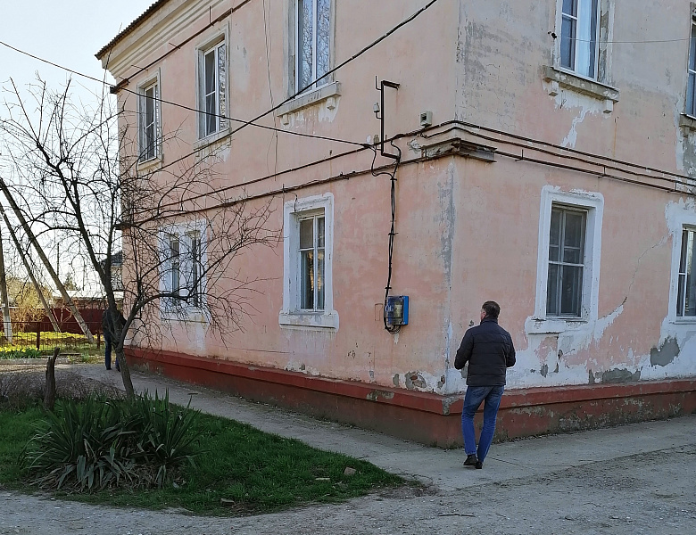Специалисты оценивают состояние многоквартирных домов Усть-Лабинска