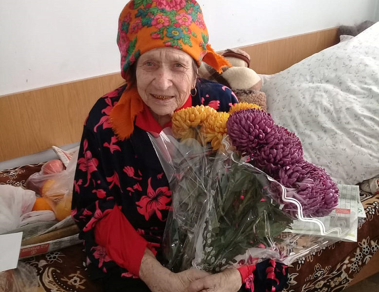 Ветераны ВОВ и труженики тыла Эмма Чмирева и Лидия Якуба отпраздновали 90 день рождения