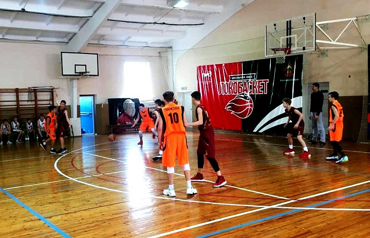 В Усть-Лабинске стартовали краевые соревнования по баскетболу