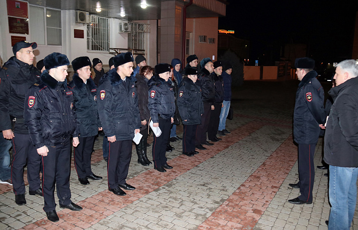 Патрули следят за соблюдением "детского закона" в Усть-Лабинске