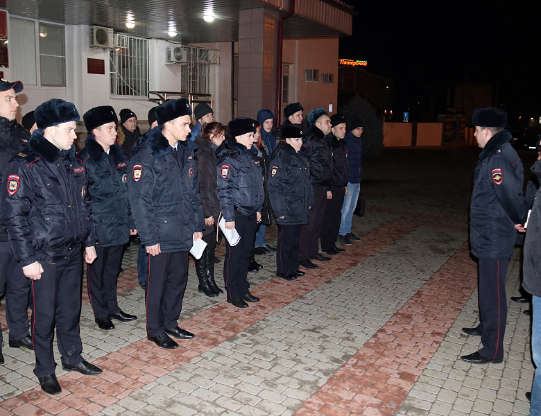 Патрули следят за соблюдением "детского закона" в Усть-Лабинске