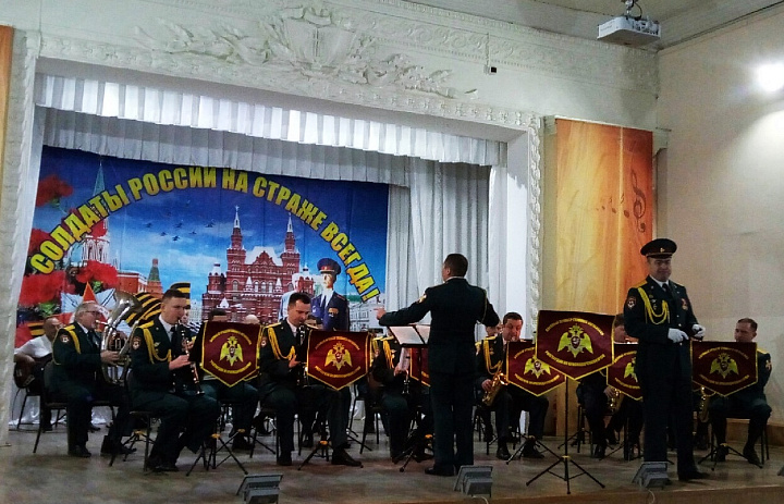 В Усть-Лабинске состоялось выступление военного оркестра ГУ Росгвардии по Краснодарскому краю